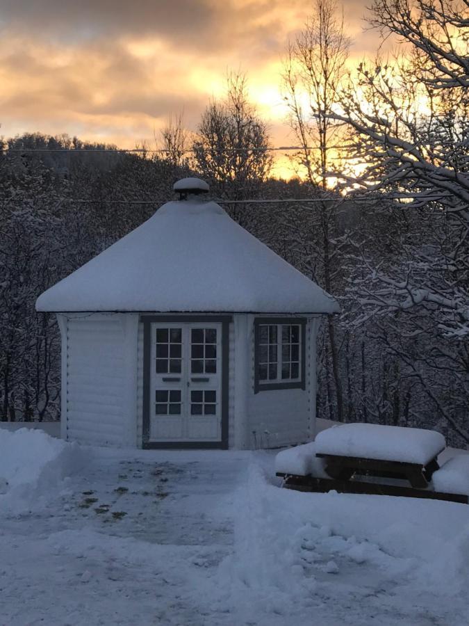 Heggelund Svensby Exterior foto